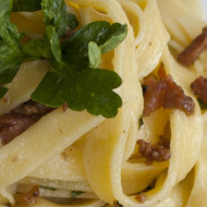 Tagliatelle con ragù bianco e porcini