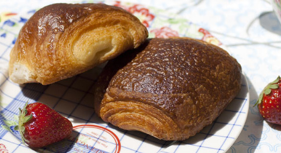 Petits pains au chocolat per colazione
