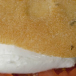 Focaccine alle erbe con acqua di governo delle mozzarelle