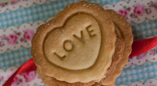 Heart cookie pops