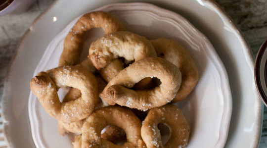 Squaglio di cioccolata con ciambelline zuccarine