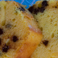 Ciambellone allo yogurt con gocce di cioccolato