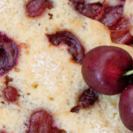 Torta morbida alle ciliegie