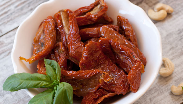 Pesto di pomodori secchi e anacardi