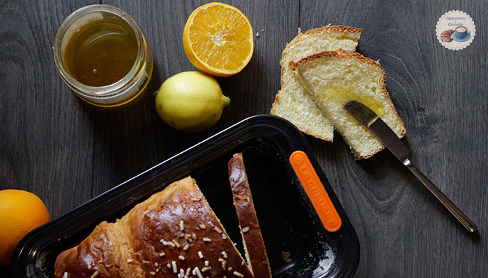 Pan brioche dolce agli agrumi