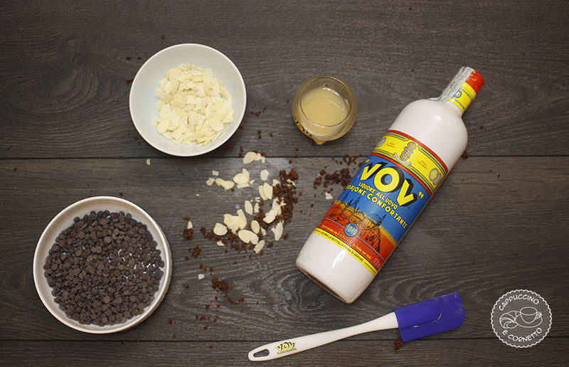 sbriciolata al cacao con crema alla ricotta e gocce di cioccolato